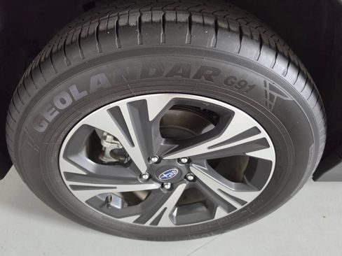 Used 2024 Subaru Crosstrek 2.0i Premium AWD/4WD image 11