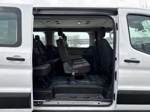 Used 2023 Ford Transit 350 XLT image 11