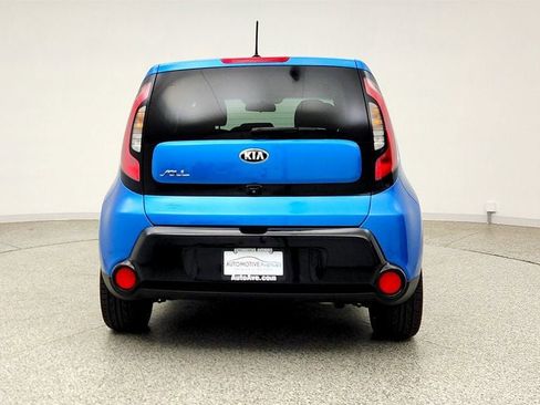 Used 2016 Kia Soul + w/ Designer's Package FWD image 6