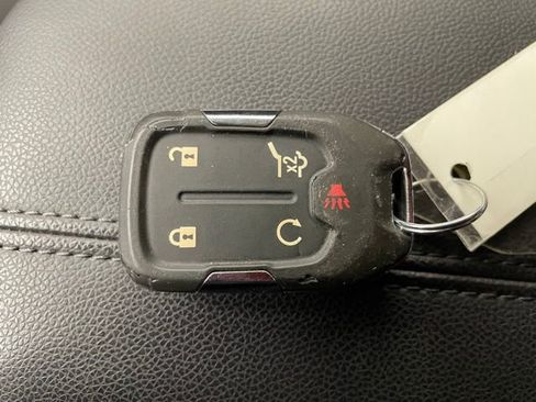 Certified 2022 GMC Terrain SLE w/ Driver Convenience Package image 21