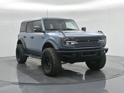 Used 2024 Ford Bronco Badlands image 62