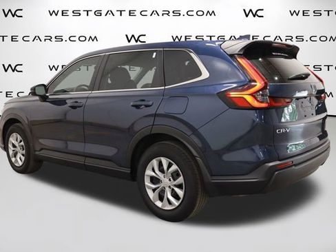 Used 2023 Honda CR-V LX image 5