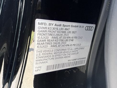 Used 2026 Audi RS Q8 performance AWD/4WD image 37