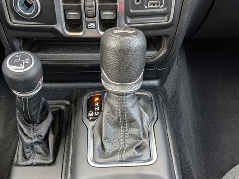 Used 2025 Jeep Wrangler Sahara w/ Safety Group image 12