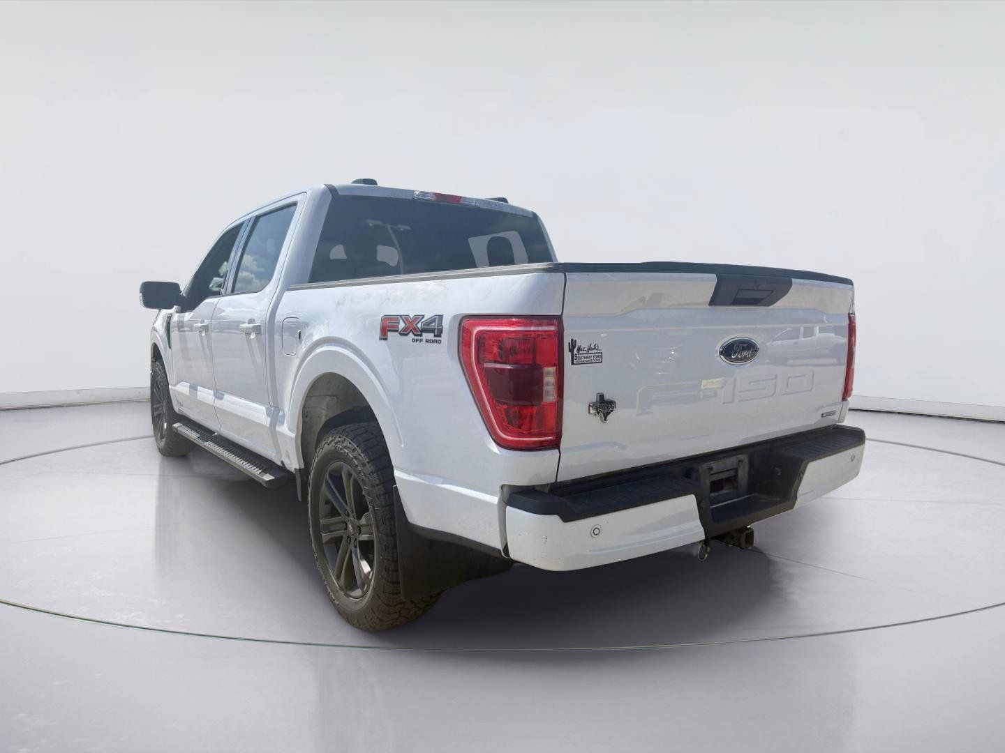 Used 2021 Ford F150 XLT w/ Equipment Group 301A Mid AWD/4WD image 5