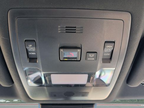 Used 2022 Lexus ES 350 w/ Accessory Package 2 FWD image 22