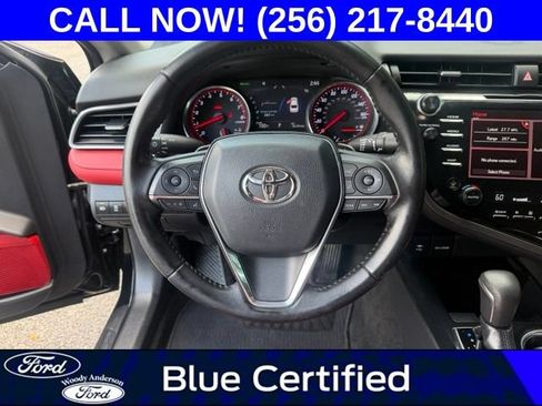Used 2019 Toyota Camry XSE FWD image 8