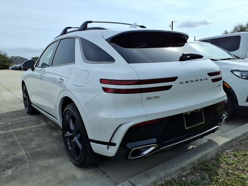 Used 2026 Genesis GV70 3.5T Sport Prestige image 6