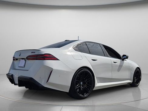 Used 2025 BMW M5 w/ M Driver's Package AWD/4WD image 8