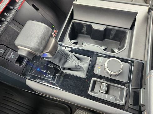 Used 2026 Toyota Sequoia Capstone AWD/4WD image 19