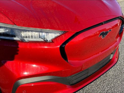 Certified 2021 Ford Mustang Mach-E Premium image 22