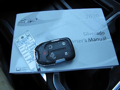 Used 2020 Chevrolet Silverado 3500 High Country image 36