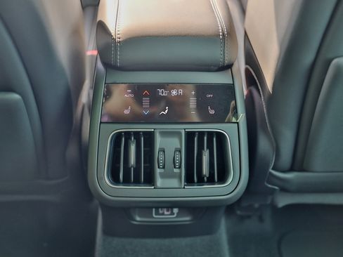 New 2024 Maserati Grecale GT image 34