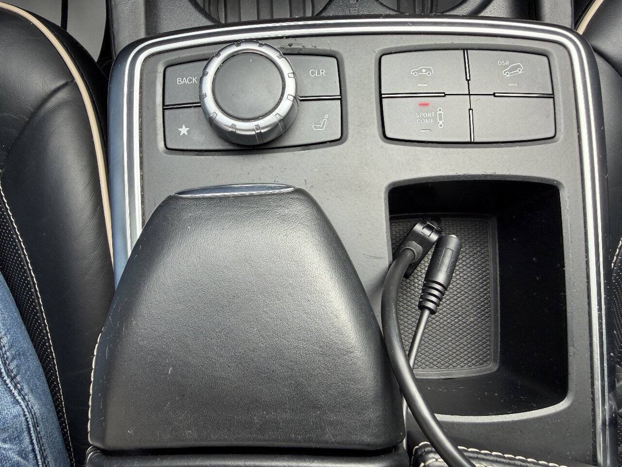 Used 2014 Mercedes-Benz GL 550 4MATIC image 20