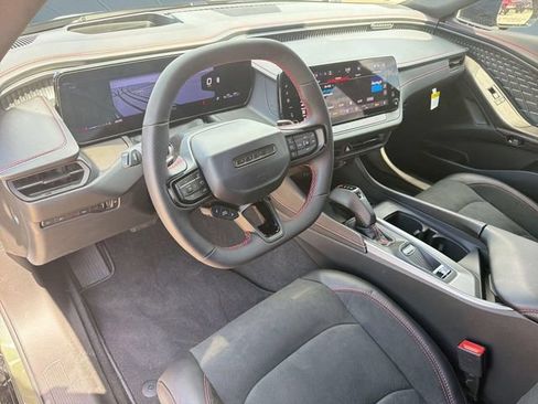 New 2026 Dodge Charger R/T AWD/4WD image 4