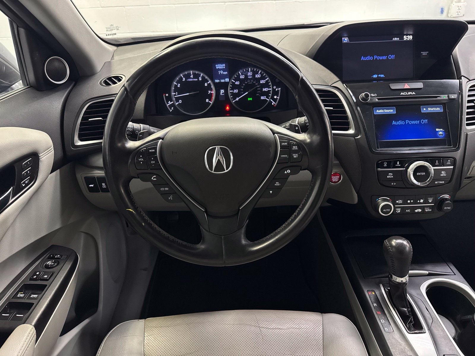 Used 2017 Acura RDX w/ Technology Package AWD/4WD image 15