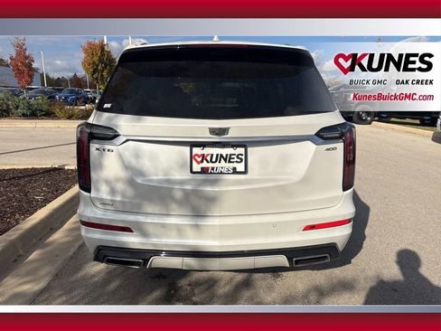 Used 2023 Cadillac XT6 Sport w/ Technology Package image 5