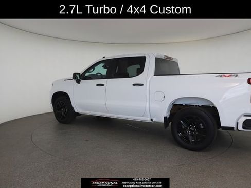 Used 2023 Chevrolet Silverado 1500 Custom w/ LPO, Dark Essentials Package AWD/4WD image 10