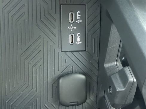 Used 2024 Toyota Tacoma PreRunner image 23