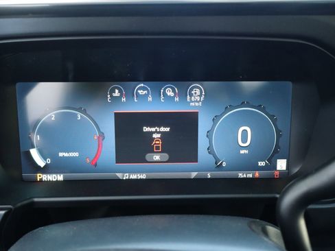 Used 2025 Ford F450 Platinum w/ Platinum Plus Package image 16