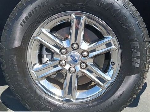 Used 2025 Ford F150 XLT w/ Equipment Group 301A Standard image 19