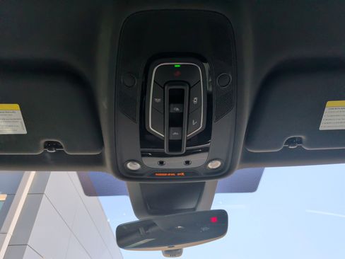 Used 2024 Audi Q8 Premium Plus w/ Premium Plus Package image 27