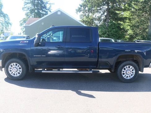 Used 2021 Chevrolet Silverado 3500 LT w/ All Star Edition AWD/4WD image 7