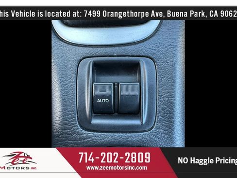 Used 2002 MAZDA MX-5 Miata SE RWD image 26