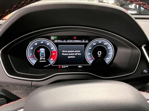 Certified 2021 Audi SQ5 Premium Plus image 22