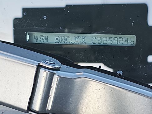 Used 2012 Subaru Outback 2.5i Limited image 16