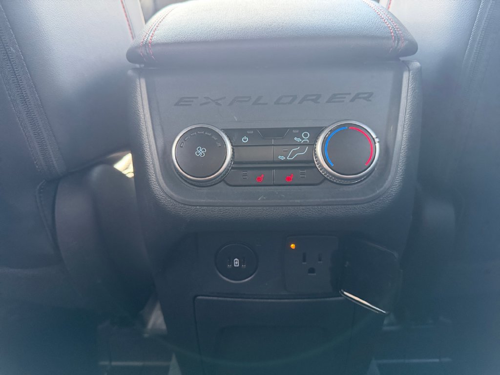 Used 2026 Ford Explorer ST AWD/4WD image 18