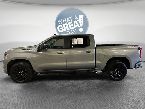 Used 2023 Chevrolet Silverado 1500 RST w/ Rally Edition AWD/4WD image 8