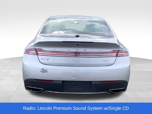 Used 2018 Lincoln MKZ Premiere FWD image 3