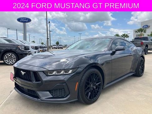 Used 2024 Ford Mustang GT Premium RWD image 3