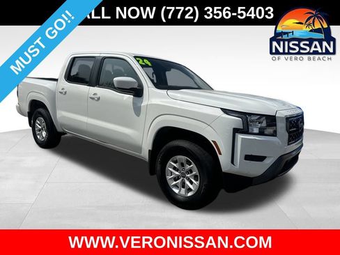Used 2024 Nissan Frontier SV AWD/4WD image 1