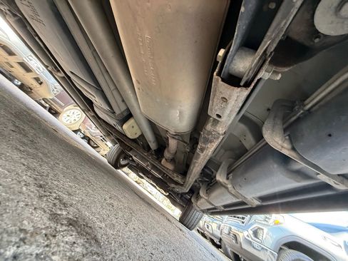 Used 2018 GMC Yukon XL SLT w/ Open Road Package image 33