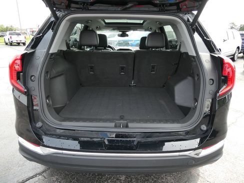 Certified 2022 GMC Terrain SLT AWD/4WD image 17