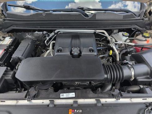 Used 2023 Chevrolet Colorado Trail Boss w/ Technology Package AWD/4WD image 21