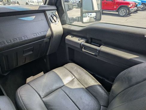 Used 2016 Ford F250 Lariat RWD image 19