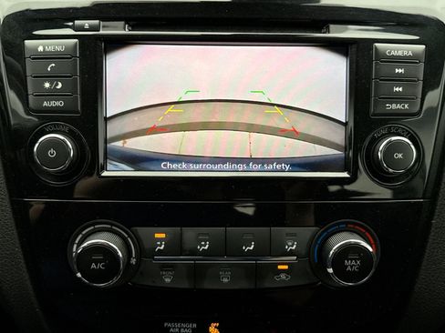 Used 2022 Nissan Rogue Sport S AWD/4WD image 16
