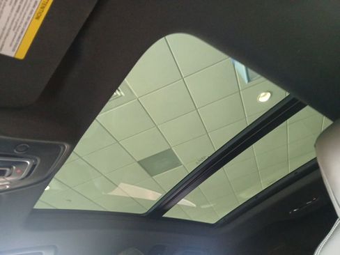 Used 2022 Audi SQ8 Prestige image 34