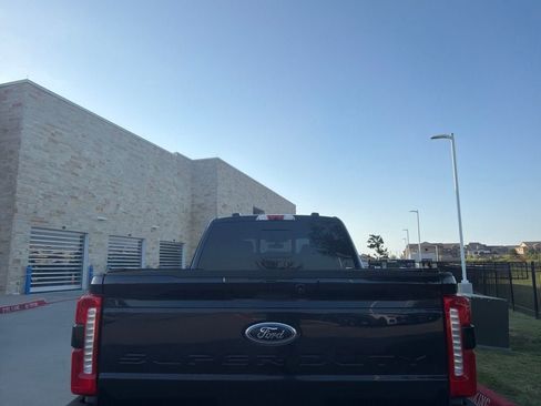 Used 2024 Ford F250 Lariat w/ Lariat Ultimate Package AWD/4WD image 6