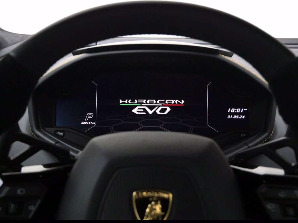 Used 2024 Lamborghini Huracan EVO AWD/4WD image 27