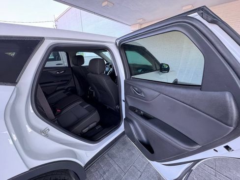 Used 2024 Chevrolet Blazer LT FWD image 22