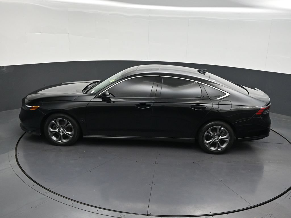 Used 2024 Honda Accord EX image 18