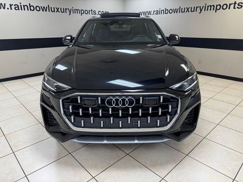 Used 2025 Audi Q8 Premium w/ Convenience Package AWD/4WD image 2