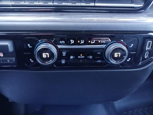 Used 2024 Chevrolet Silverado 2500 LTZ image 23