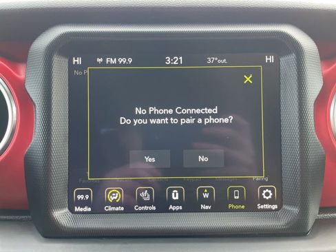 Used 2022 Jeep Gladiator Rubicon w/ Cold Weather Group image 16