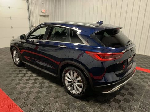 Used 2019 INFINITI QX50 Luxe image 2
