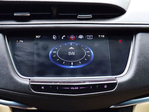 Used 2019 Cadillac XT5 FWD image 52